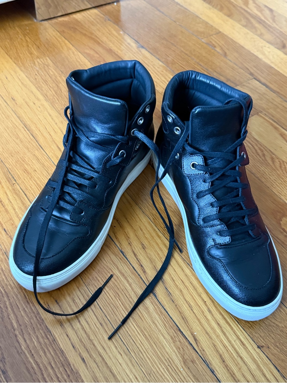 Balenciaga Black High-Top Leather Sneakers - Picture 4 of 4